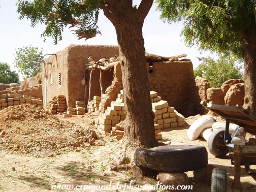 Mud bricks, Segoukoro Mud bricks, Segoukoro