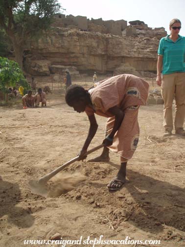 Digging tree holes