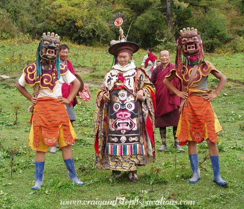 Bhutanesse Ghostbusters (Lama and dancers) Bhutanesse Ghostbusters (Lama and dancers)