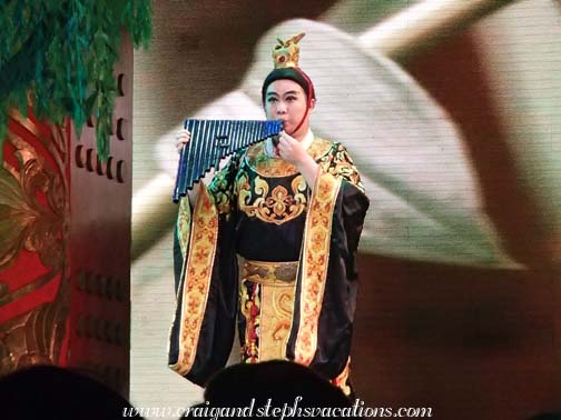 World famous panpipe master Gao Ming performed an amazing rendition of  The Oriole Singing in Spring, Tang Dynasty Show