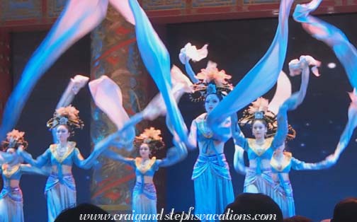 Dancer with ramie ribbon sleeves, Tang Dynasty Show