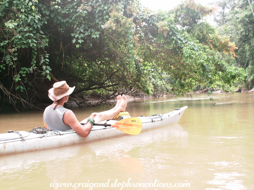 Felipe kicks back on the Shiripuno River