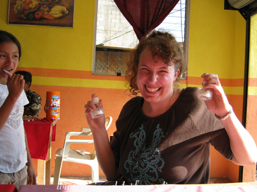 Salt shaker maracas Salt shaker maracas