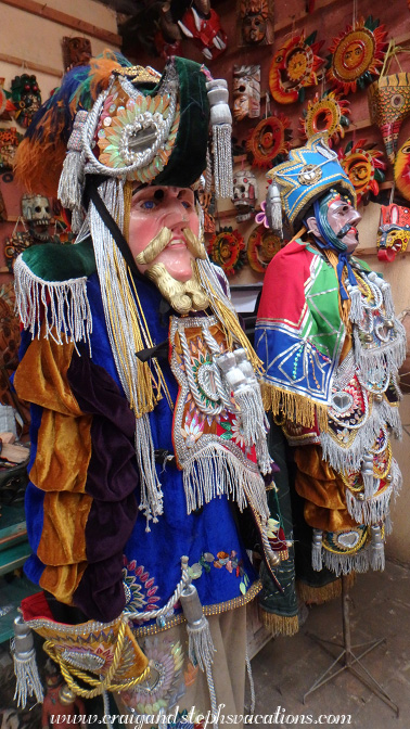 Costumes, Moreria Santo Tomas Costumes, Moreria Santo Tomas