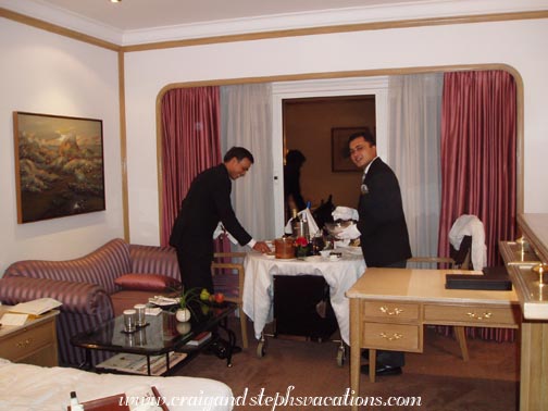 In-room dining delivery