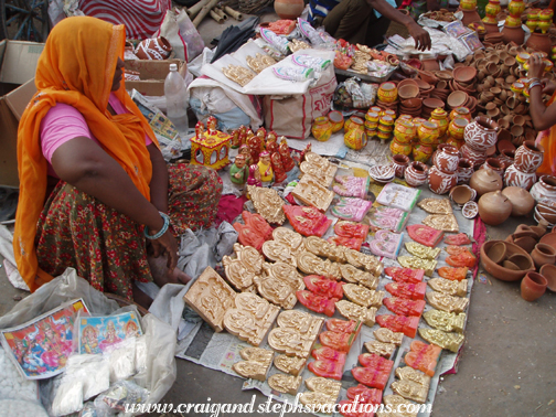 Seller preparing for Diwali, Jaipur