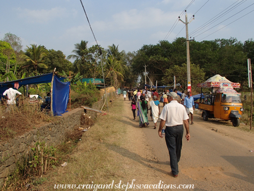 Walking to Periayanampetta Pooram