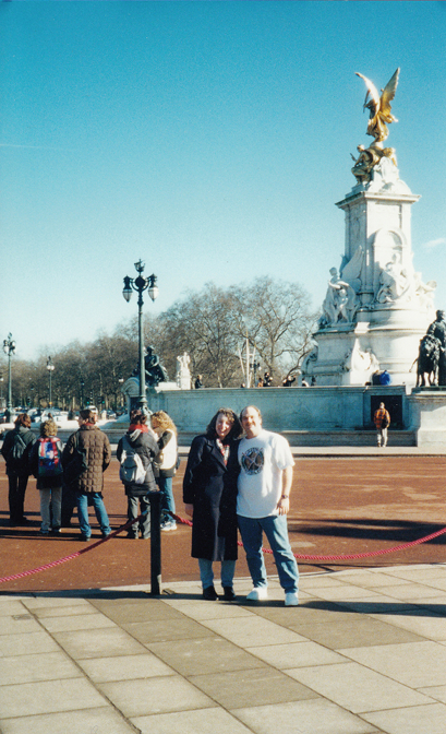 Victoria Memorial outside Buckingham Palace
