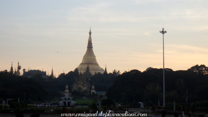 Shwedagon Pagoda at sunrise