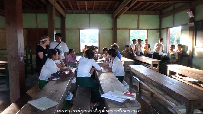 Visiting the middle school geography study group, Kaung Tee Village