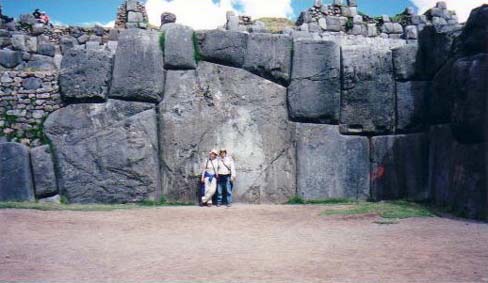 Saqsayhuaman