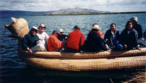 Tortora reed boat ride, Uros Islands