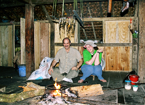 Craig and Steph dry out by the fire (photo courtesy of Cunog) Craig and Steph dry out by the fire (photo courtesy of Cunog)