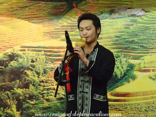 Flute player, Hamrong Tourist Mountain