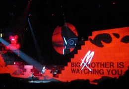 2010 Roger Waters The Wall - display this album 2010 Roger Waters