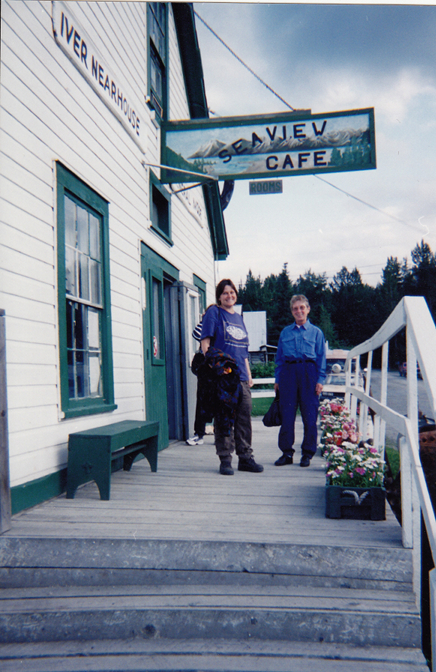 Lia and Ruth, Sea View Cafe, Hope