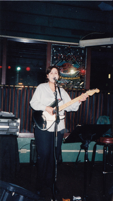 Lisa Ballard at Humpy's