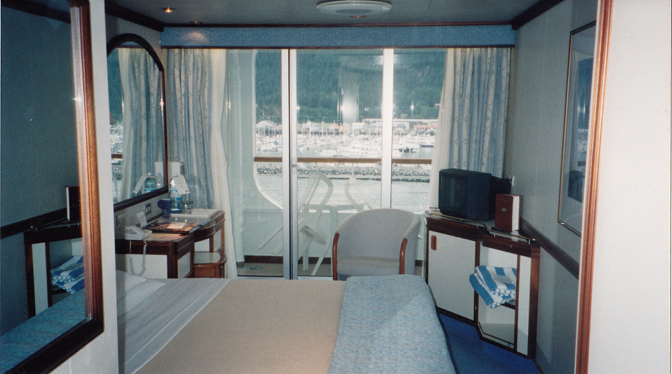 Cabin A502, on Aloha deck 11 on the port side, Sun Princess Cabin A502, on Aloha deck 11 on the port side, Sun Princess