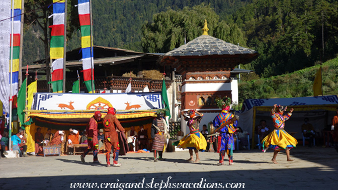 Shawa Sachi (Dance of the Stag and Hunter) Shawa Sachi (Dance of the Stag and Hunter)