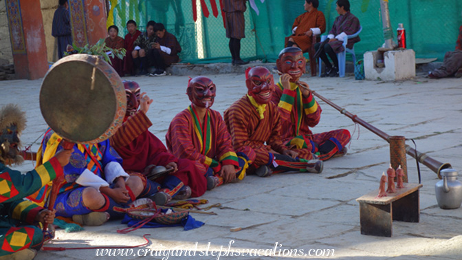 Shawa Sachi (Dance of the Stag and Hunter) Shawa Sachi (Dance of the Stag and Hunter)