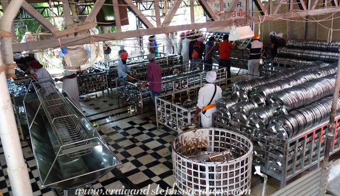 Dishwashing at the Langar