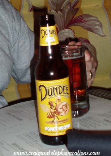 Dundee Honey Brown - a little bee in a marching band Dundee Honey Brown - a little bee in a marching band