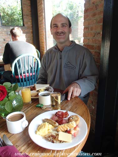 Breakfast at the Brickyard Hotel