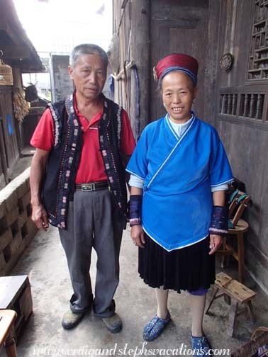 Folded Embroidery Miao couple