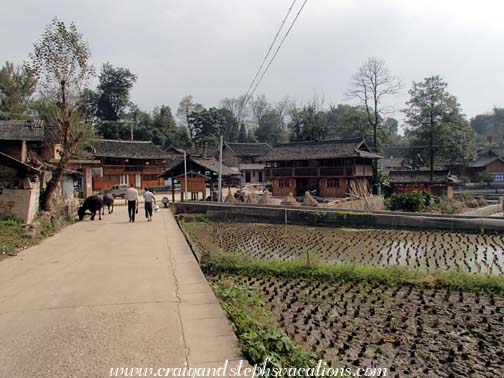 Approaching Xi Jia village