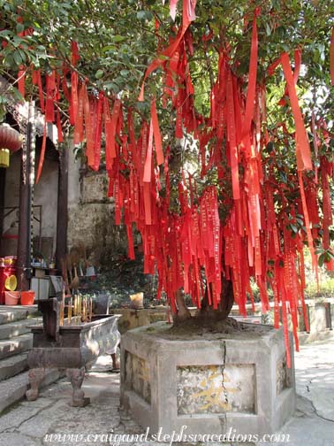 Qinglong (Black Dragon) Cave