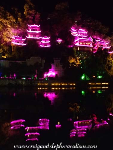 Illuminated temples, Qinglong (Black Dragon) Cave
