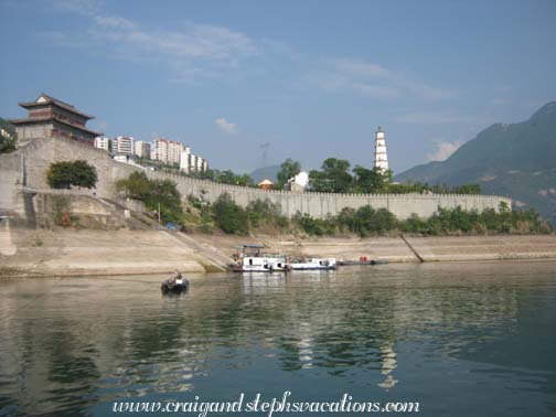 City wall and white pagoda at Fengjie City wall and white pagoda at Fengjie