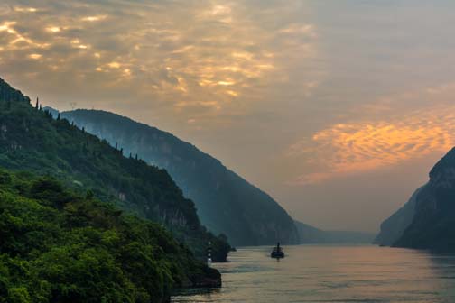 Dawn on the Victoria Jenna, Photo courtesy of Birgit Kolboe