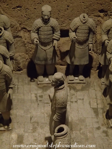 Military officers conferring, Pit #3 Military officers conferring, Pit #3