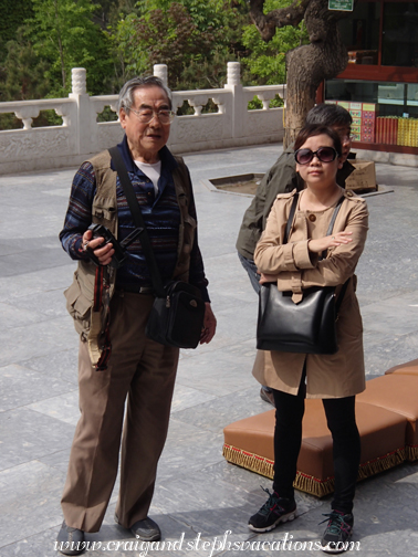 Our 82 year old friend talks to Ma Our 82 year old friend talks to Ma