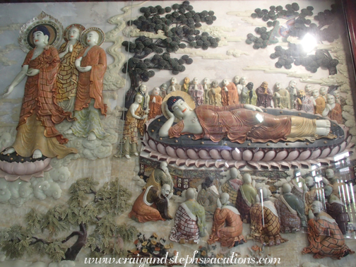 Jade carvings depicting the life of Sakyamuni (Buddha) Jade carvings depicting the life of Sakyamuni (Buddha)