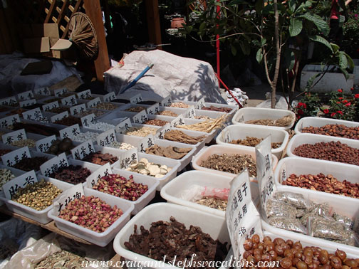 Natural Remedies at the Bird and flower market Natural Remedies at the Bird and flower market