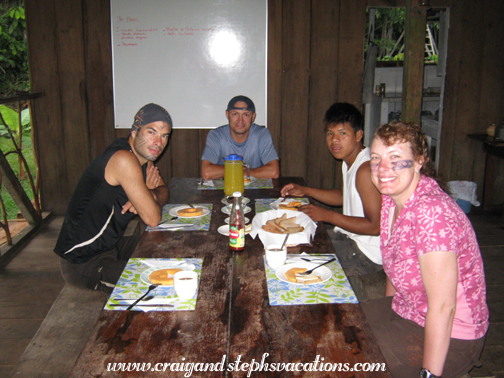 Breakfast at Shiripuno Lodge: Felipe, Arturo, &Ntilde;ame, and Steph