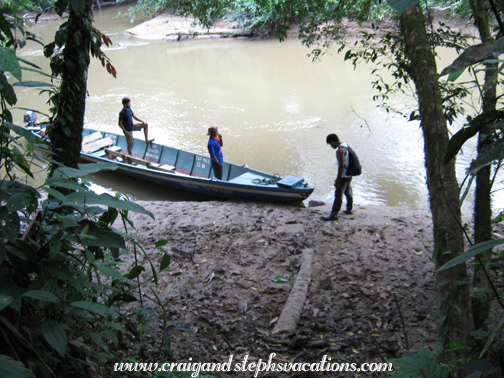 The boat arrives to pick us up