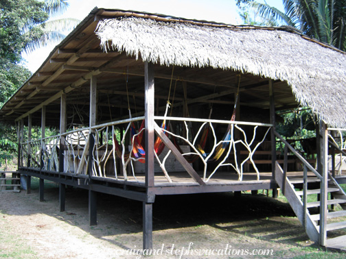 Common building Common building