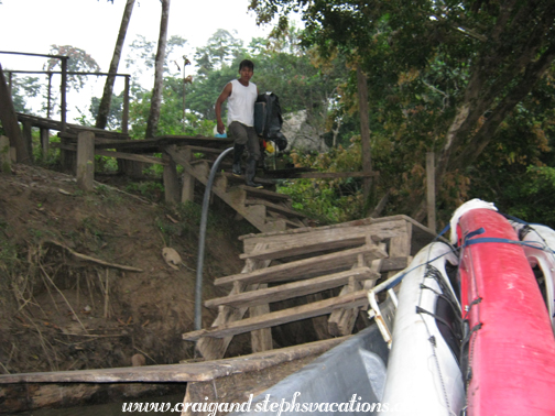 Ñame runs down the rickety dock Ñame runs down the rickety dock