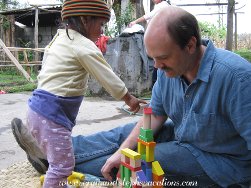 Sisa plays blocks with Craig