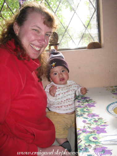 Steph holds Yupanqui