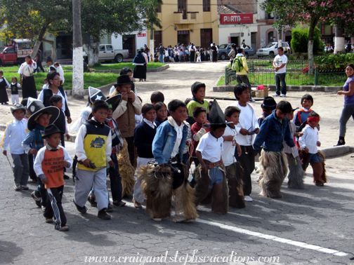 Children dancing san juanitos for Inti Raymi