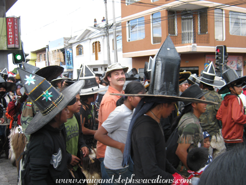 Craig dances sanjuanitos with the Morochos men