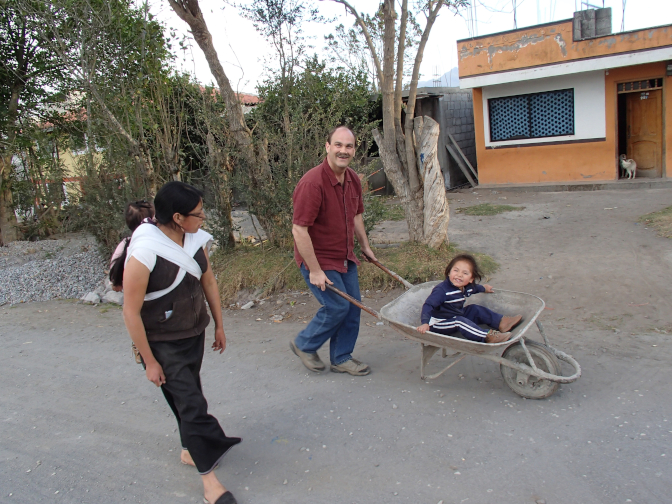 Achi Taita gives Yupanqui a ride