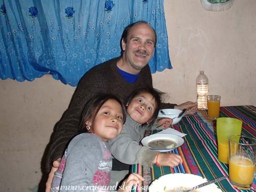 Sisa, Yupanqui, and Achi Taita at dinner