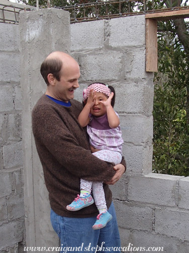 Peekaboo: Where is Minina? There she is! Peekaboo: Where is Minina? There she is!