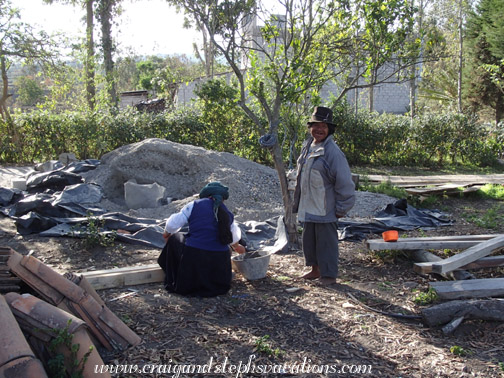 Juan Pedro helps Rosa Juan Pedro helps Rosa