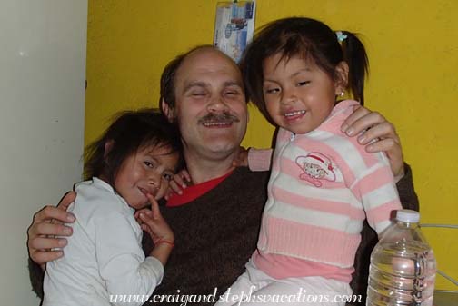 Achi Taita with Yupanqui and Tayanta
